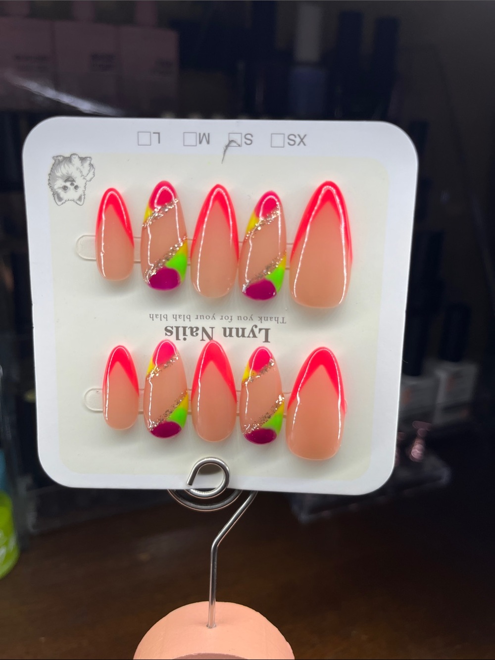 Press-On Nail Neon Pink French Tip Set almond small